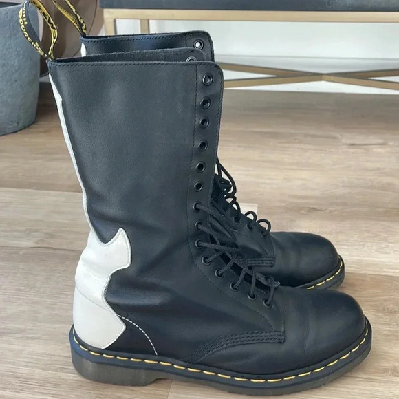 Dr. Martens Other - Dr. Martens Rocker Guitar Hero Boots (Rare) sz 10 M 11 L